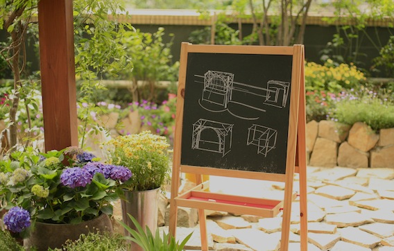 花園·夢(mèng)想·家——親手打造的露臺(tái)花園~造園記